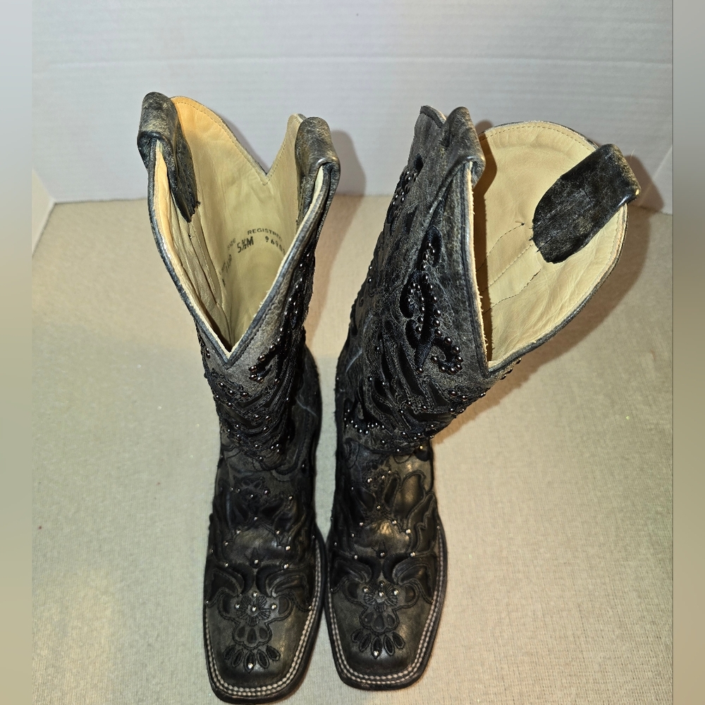Corral Vintage Dark Gray/Black Crater Inlay Embroidered Studs Boots size 5 1/2 - Picture 5 of 9